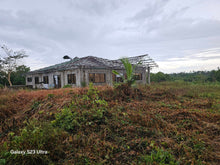 Load image into Gallery viewer, Almost 9 has lot for sale w/ unfinish house & ricefield at Trinidad Bohol