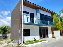 Load image into Gallery viewer, 4Bedroom &amp; 3Restroom | House &amp; Lot for Sale at Consolacion, Cebu