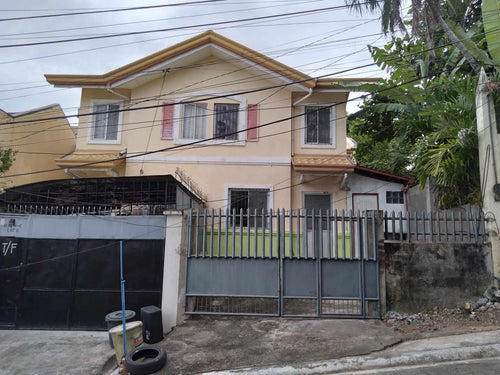 2-Storey duplex house for sale at seaview heights Talisay City