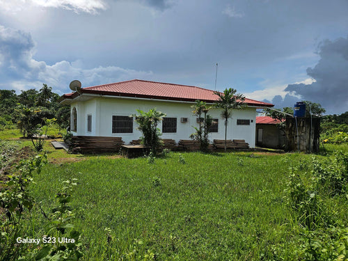 3 has with 3bedroom house at Carmen Bohol