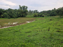 Load image into Gallery viewer, 1.3 hectares clean title overlooking lot for sale 1.5m net