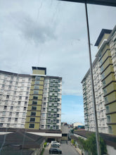 Load image into Gallery viewer, Bamboo bay High-end Community RFO Condominium at Mandaue City as low as 10% dp